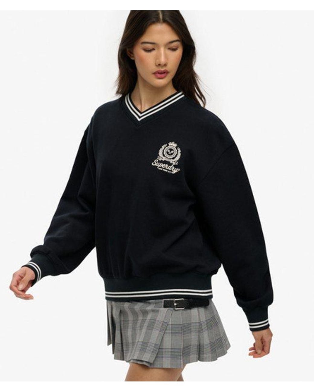 Superdry Black & Co Country Club Crest V-neckline Sweatshirt