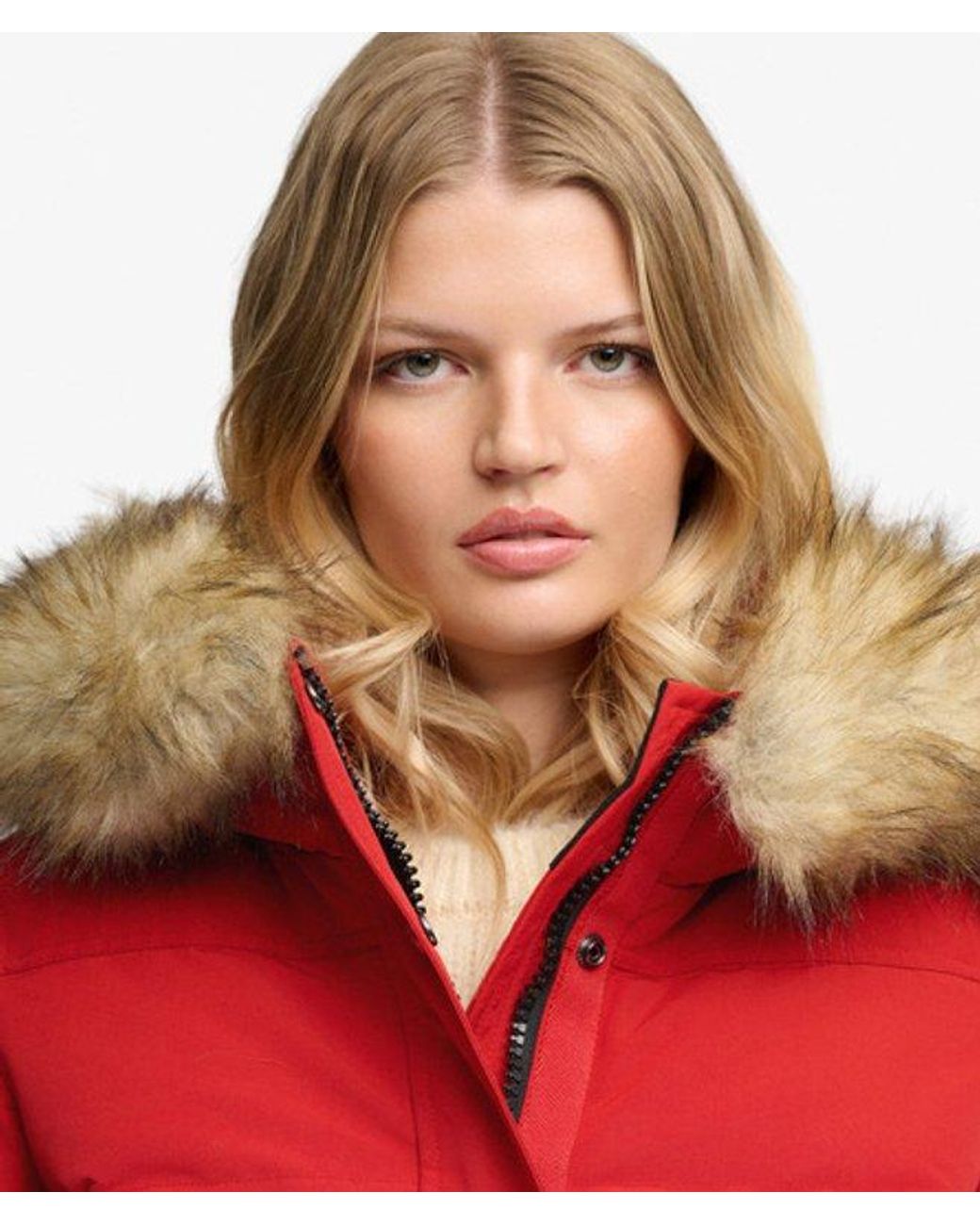 Superdry Everest Hooded Bomber Jas Slanke Pasvorm in het Red
