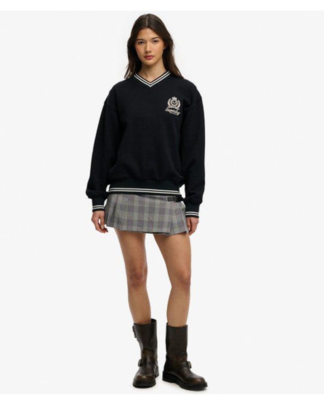Superdry Black & Co Country Club Crest V-neckline Sweatshirt