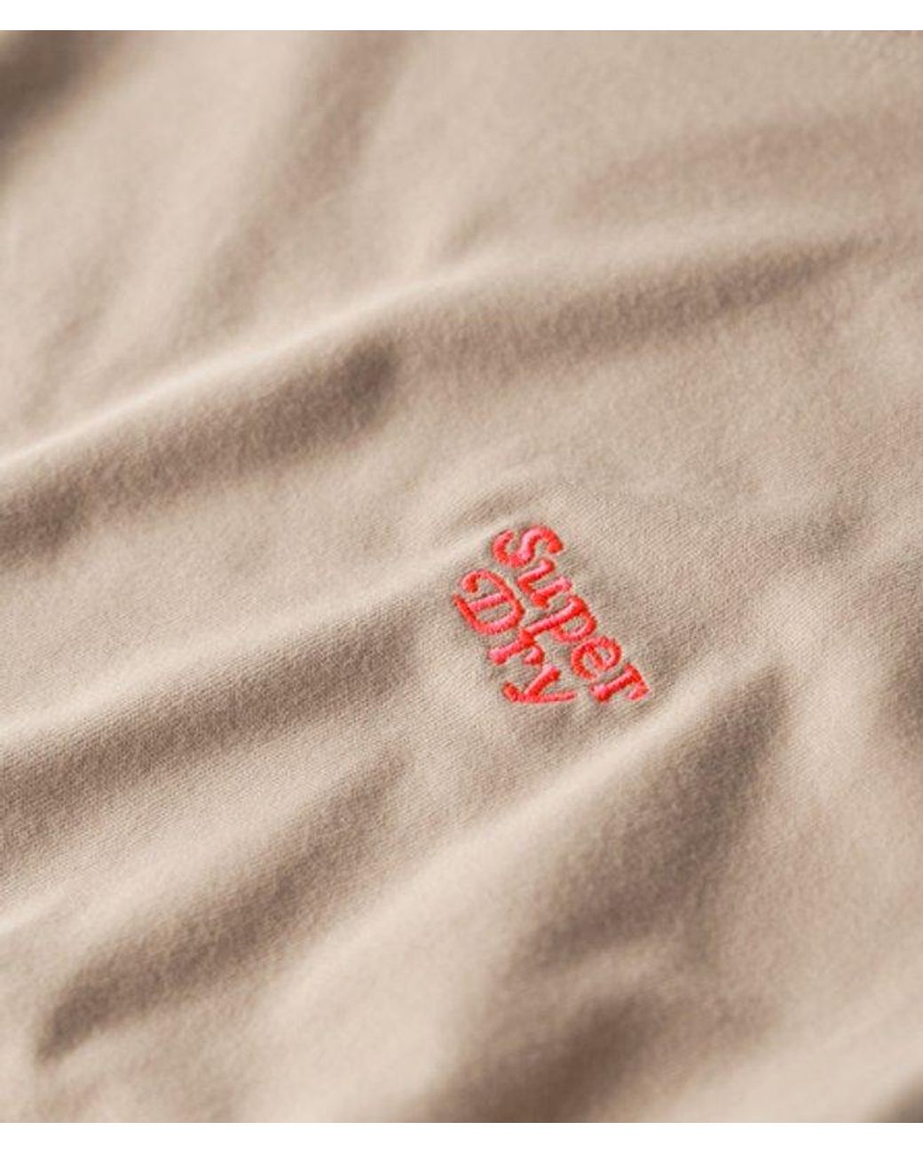Superdry Natural & Co Embroidered Essential Logo Crew Neck Fitted Tee
