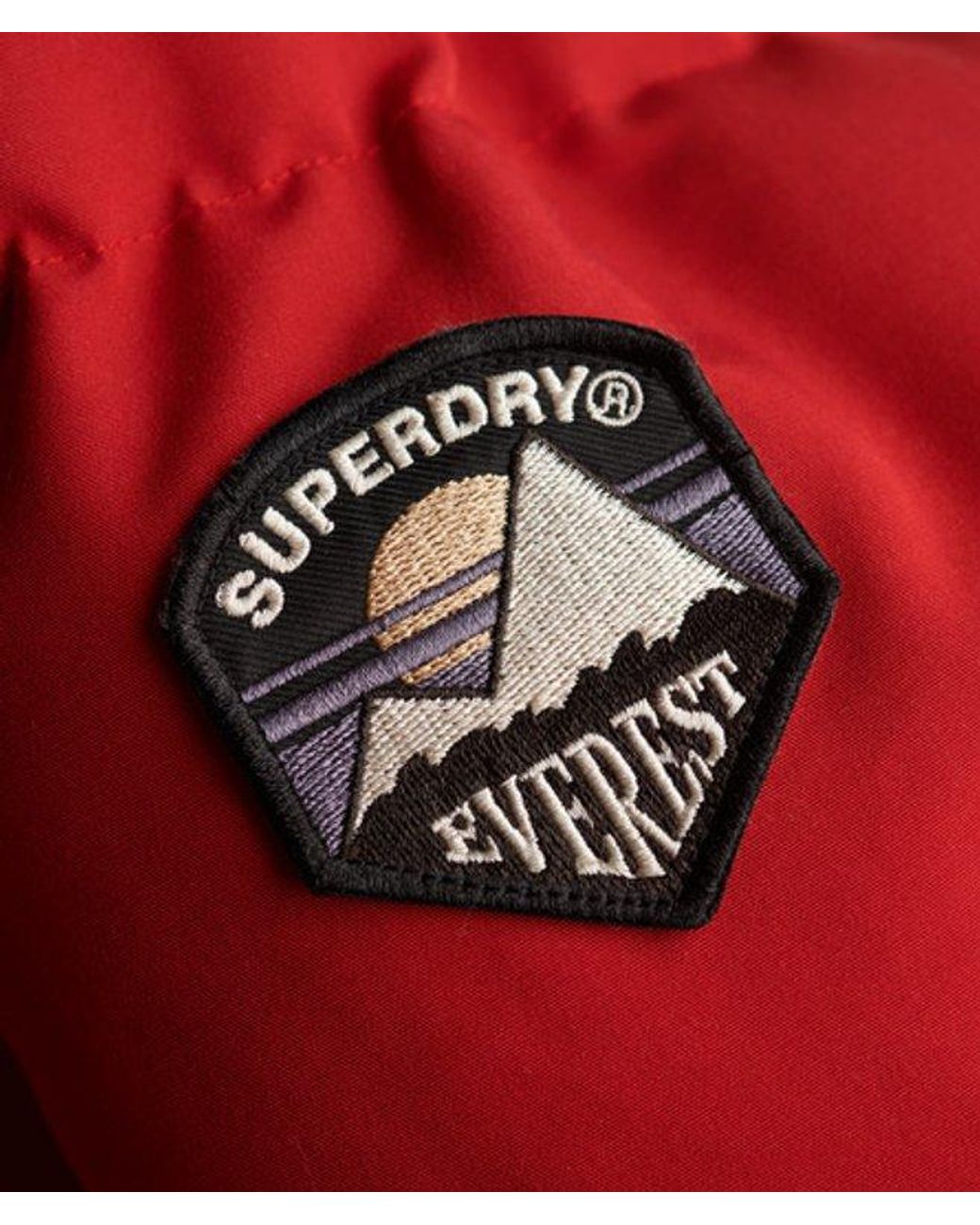 Superdry Everest Hooded Bomber Jas Slanke Pasvorm in het Red