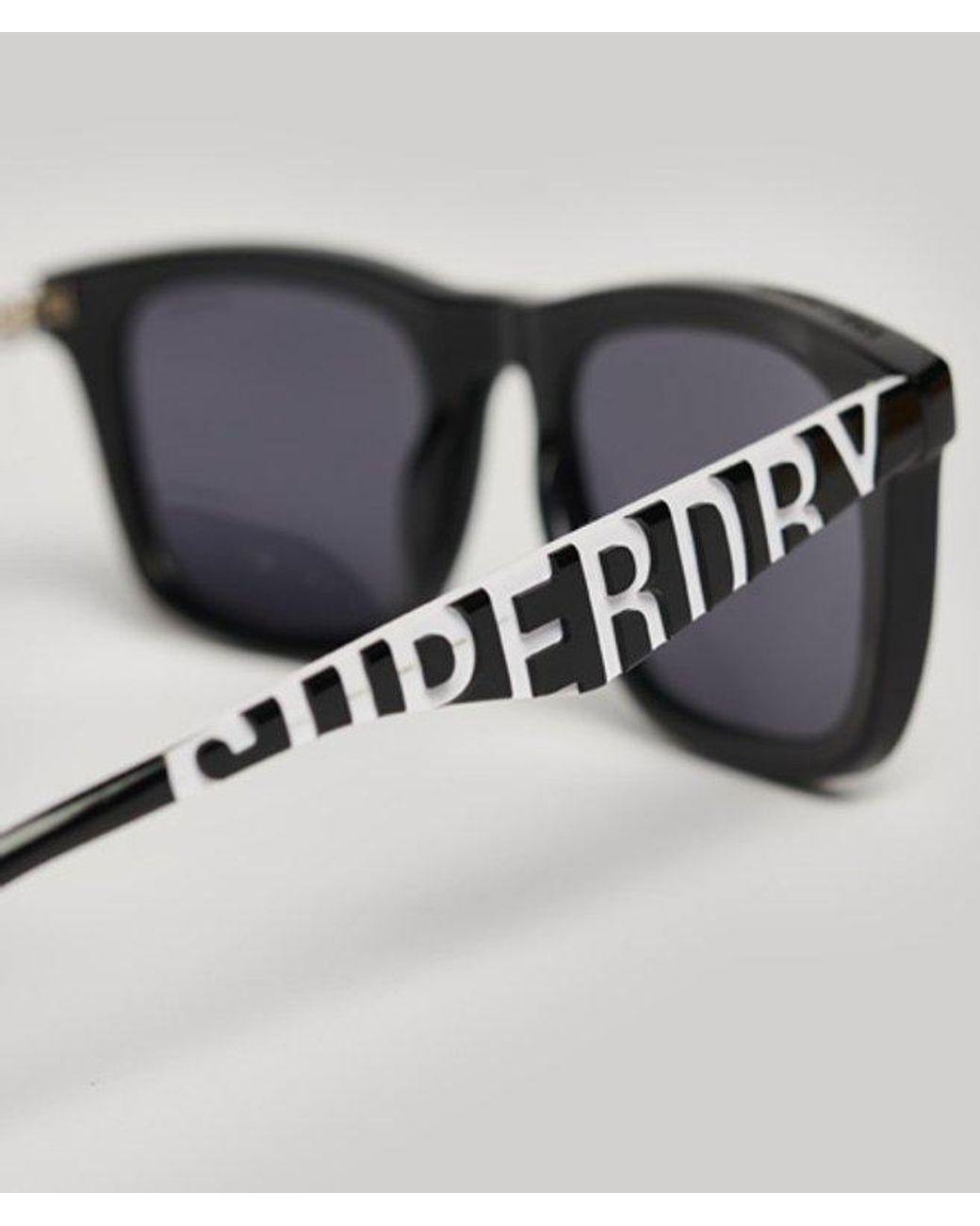Superdry Sdr Trailsman Zonnebril in het Metallic voor heren
