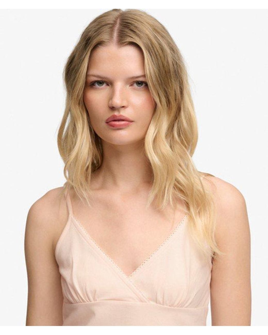Superdry Natural & Co Athletic Essentials Trim V-neck Vest Top