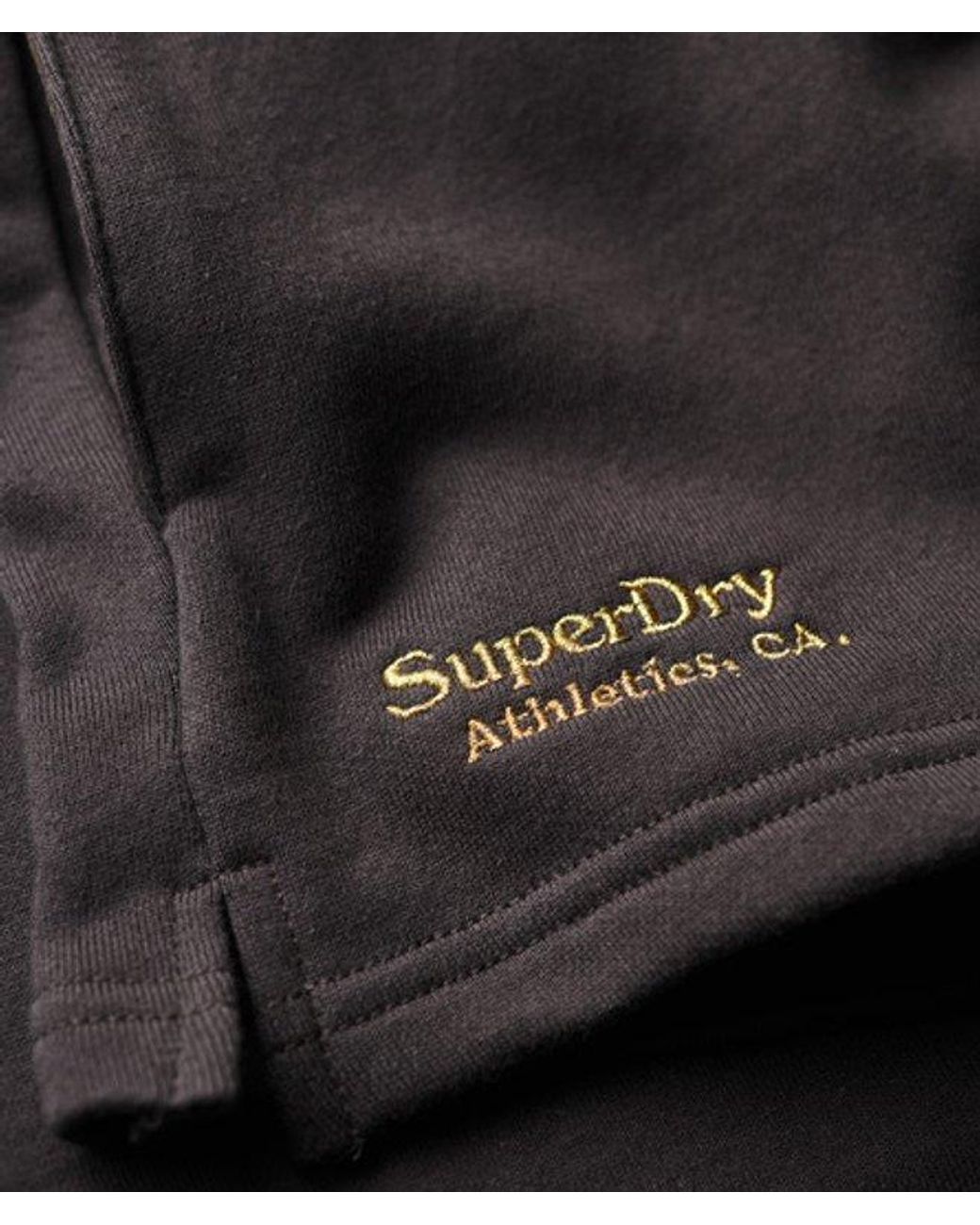 Superdry Essential Short Met Logo in het Yellow