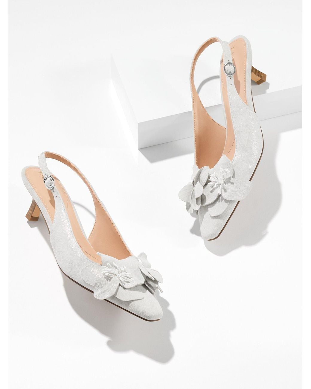 Talbots White Tabitha Flower Metallic Nappa Slingback Pumps