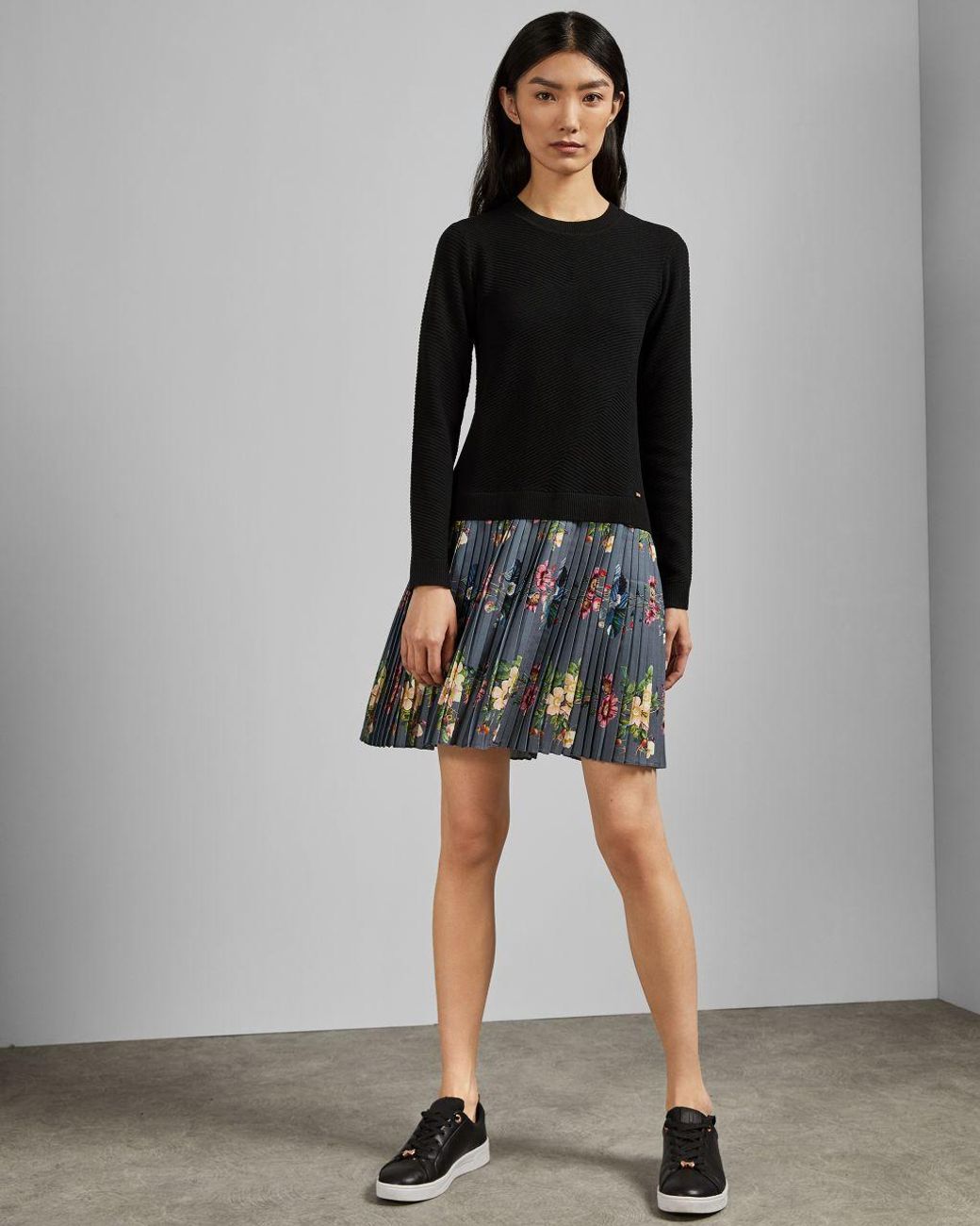 Synthetic Oracle Pleat Skirt Knit Dress 