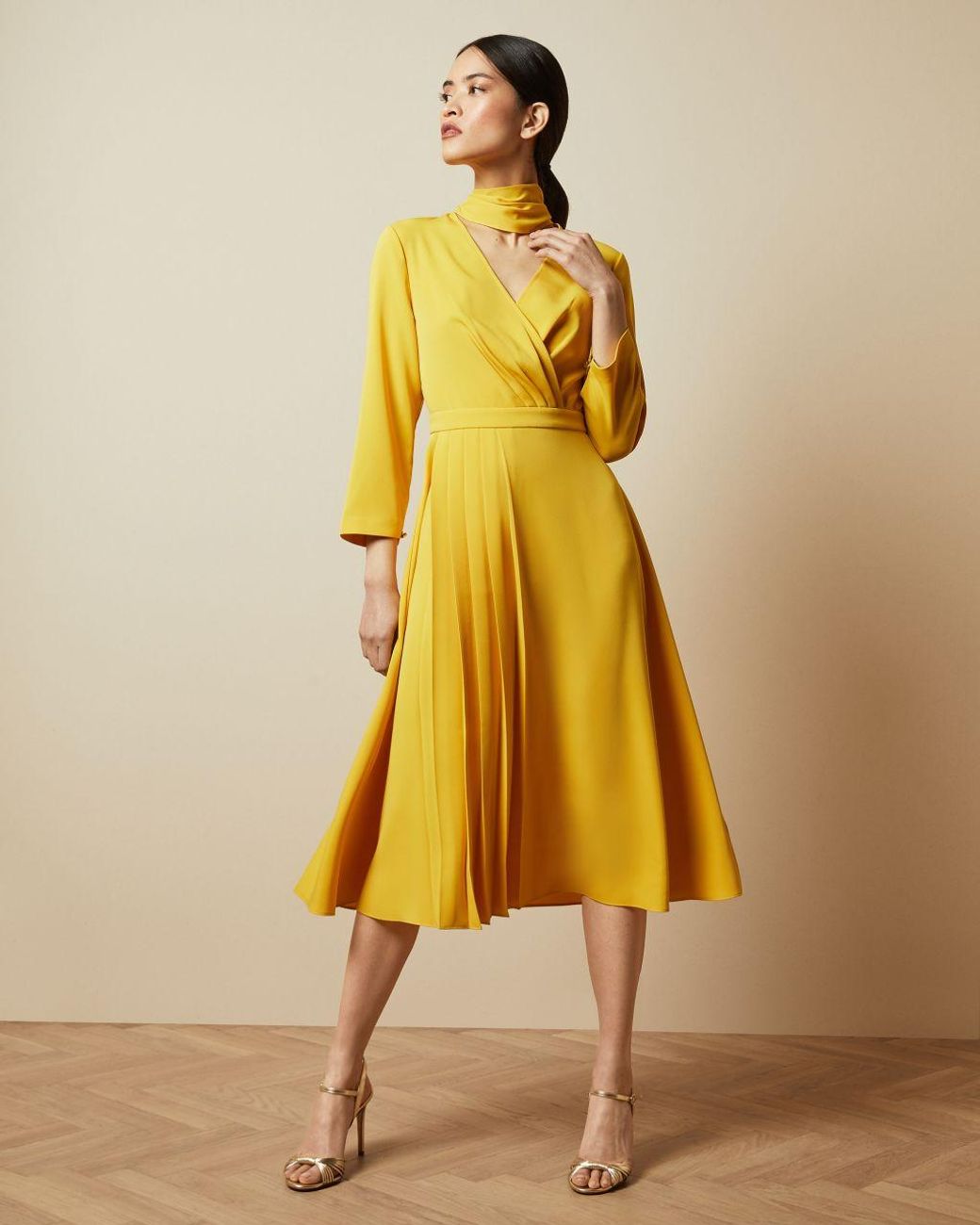 Ted Baker Tie Neck Midi Dress in Yellow | Lyst Canada