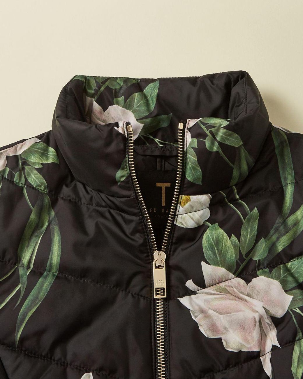 elderflower padded packaway jacket