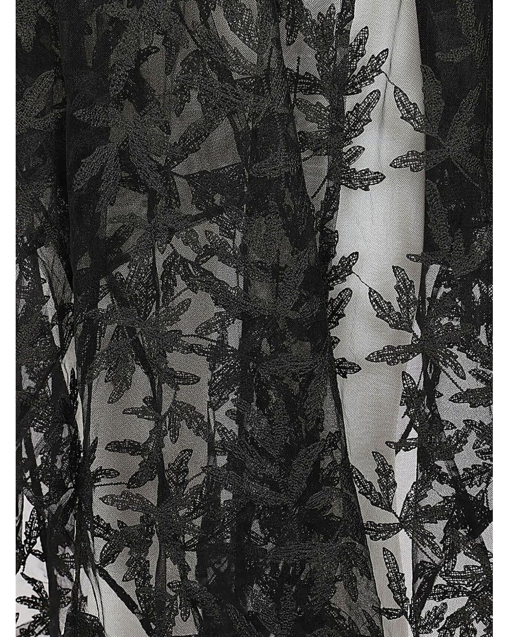 Moyuru Black Embroidered Long Jacket