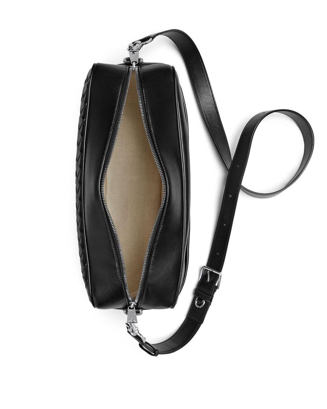 Bottega Veneta Black Avenue Intrecciato Messenger Bag for men
