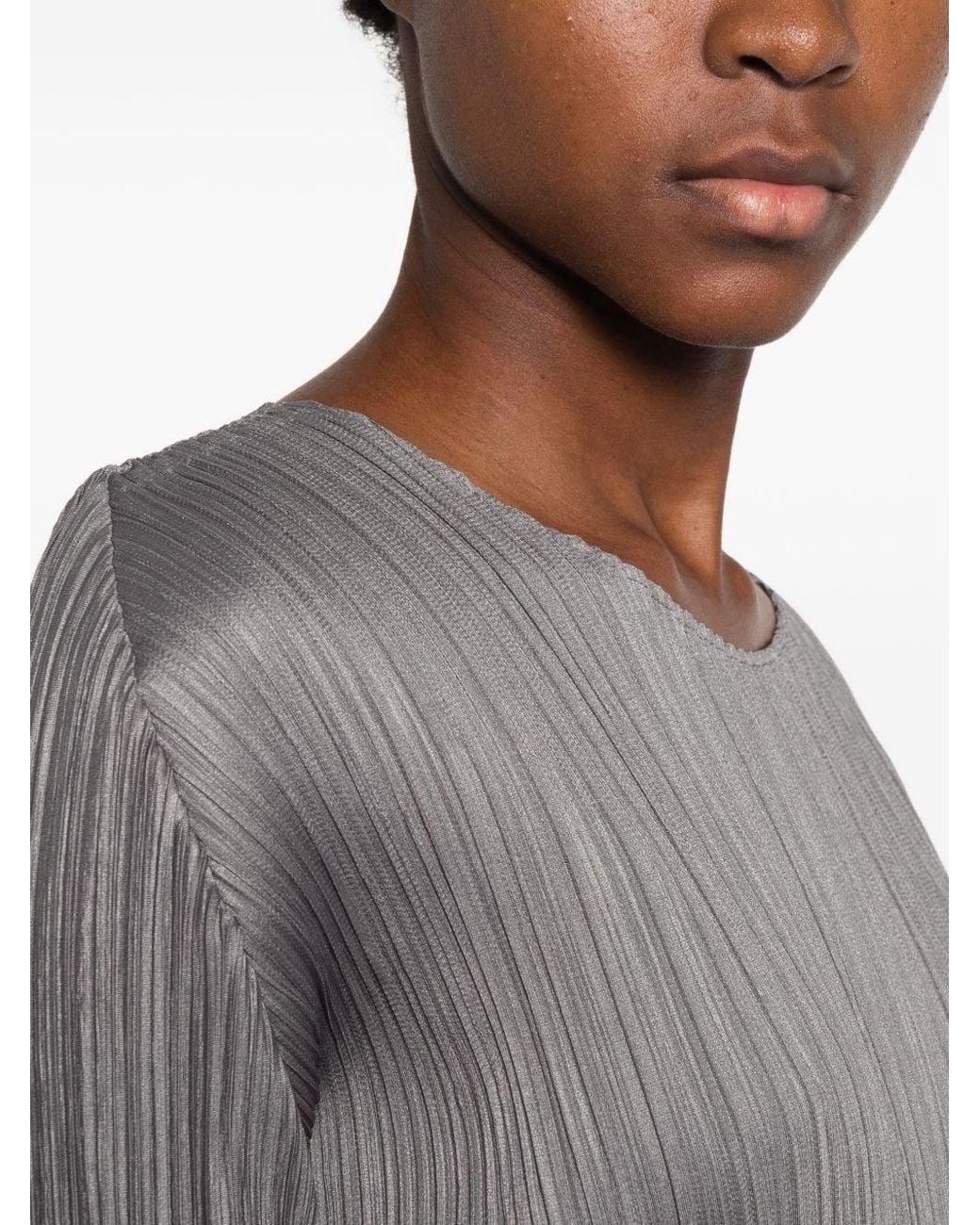 Pleats Please Issey Miyake Gray Pleated -Tshirt