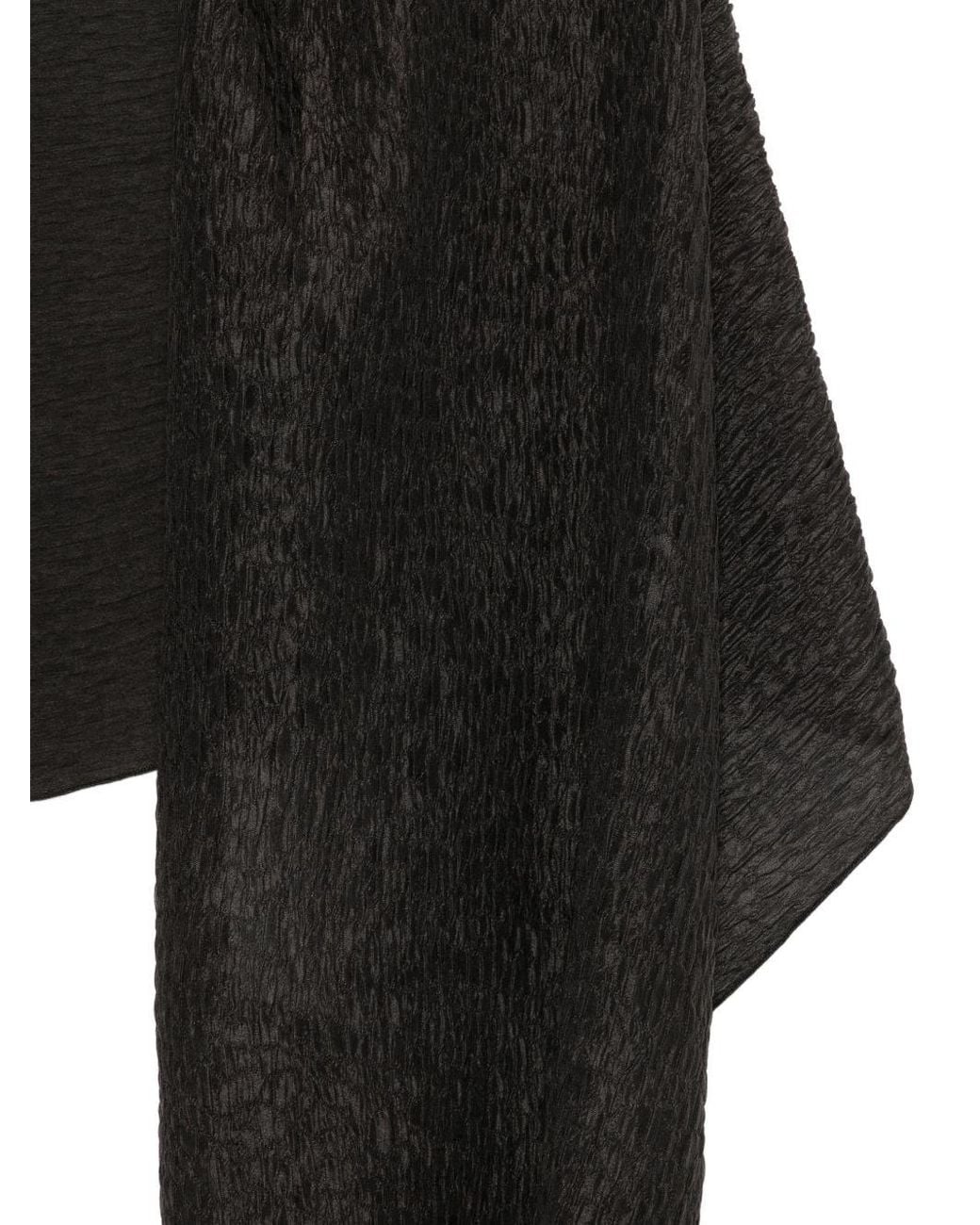 Cortana Black Anhelo Sleeved Stole