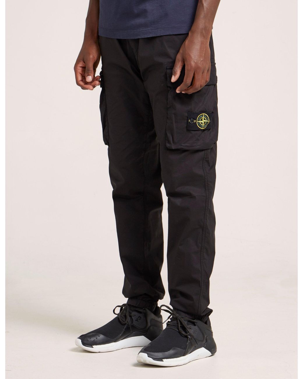 Stone Island Cargo Pants in Black for 