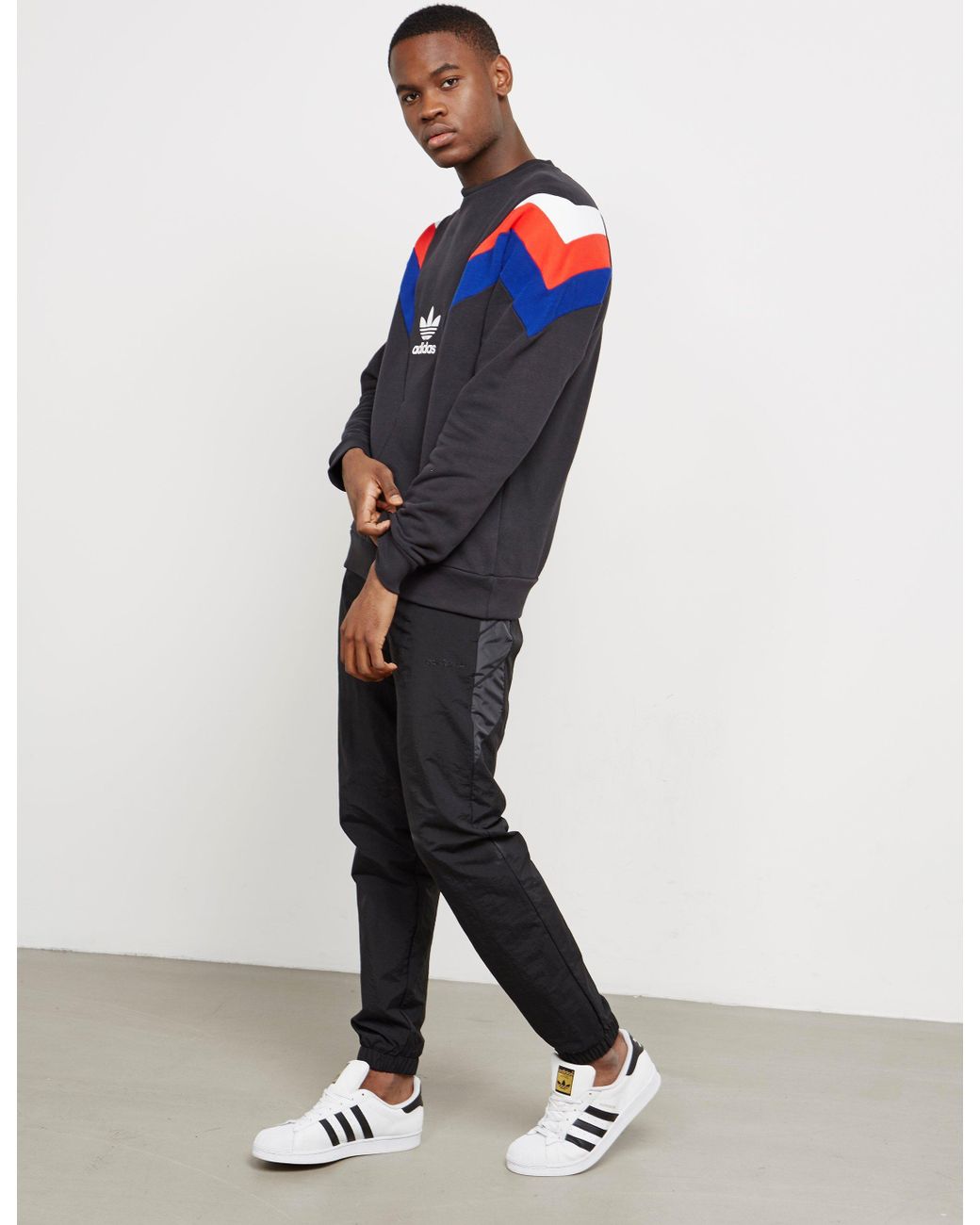 adidas Originals Mens Neva Crew Sweatshirt Black for Men | Lyst
