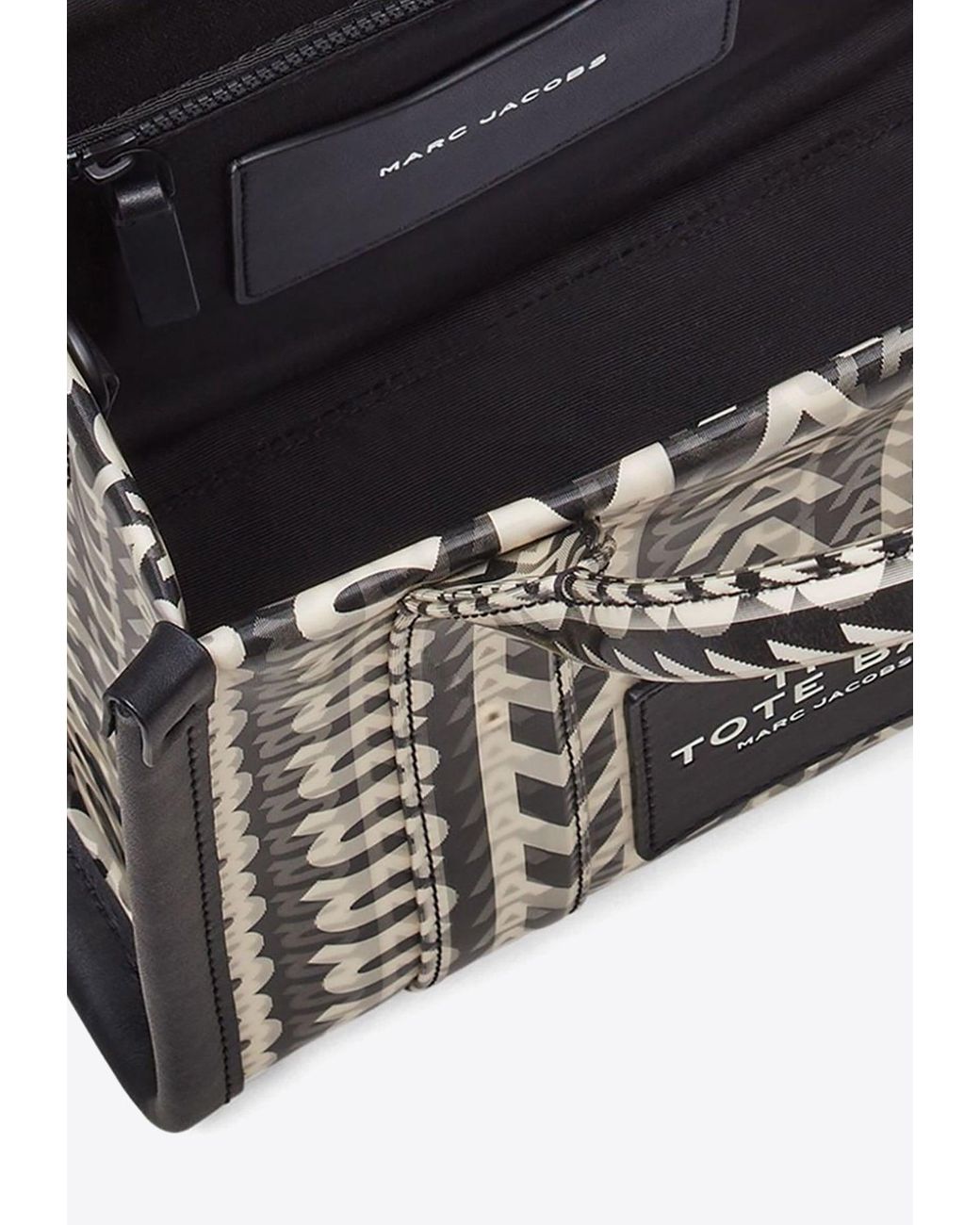 ★追跡&関税込【MARC JACOBS】The Crossbody Tote Lenticular 14939757-9605103522169863.jpg