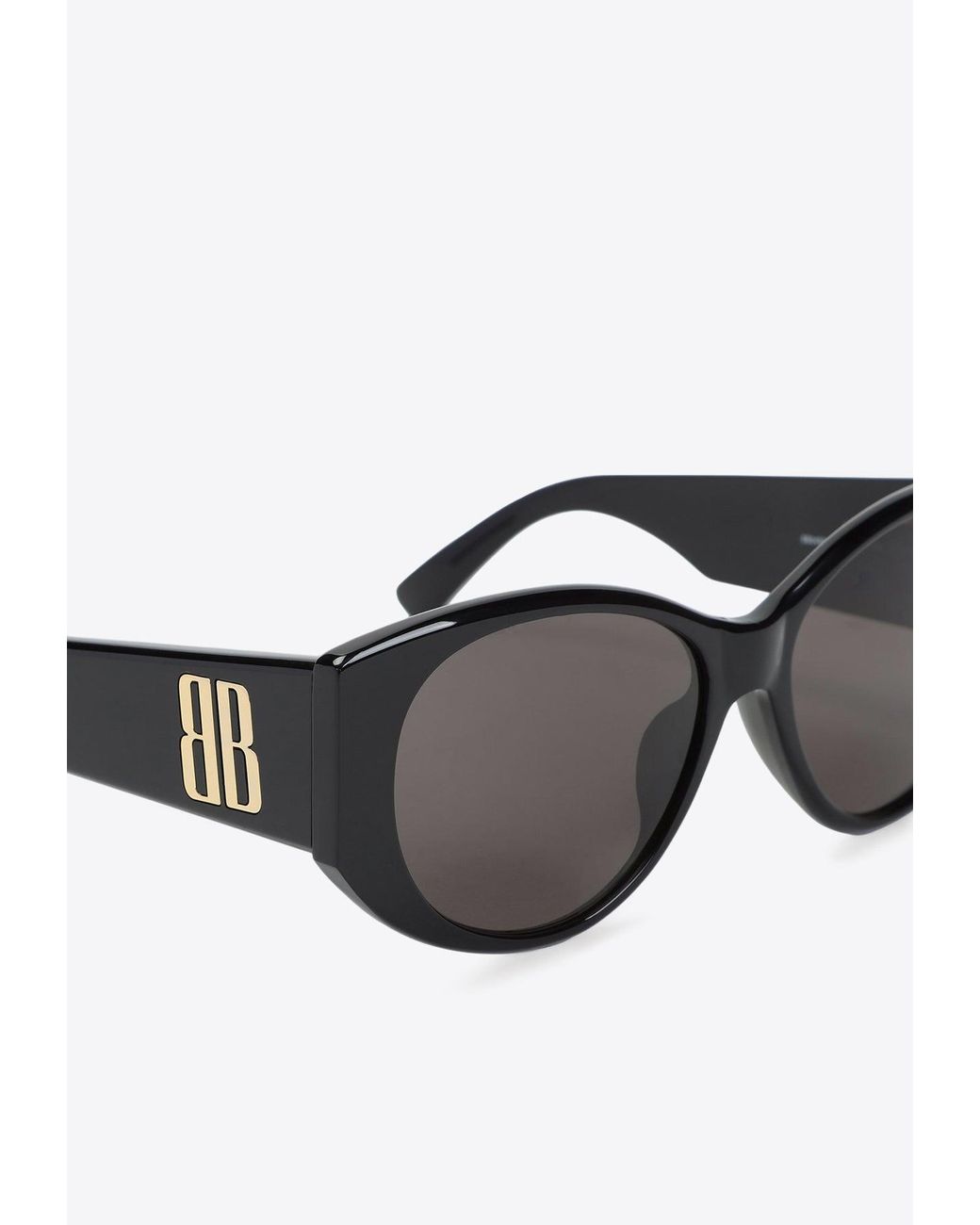 バレンシアガ Balenciaga Nano Round Sunglasses Women's Nano Round Sunglasses in Black | Balenciaga US