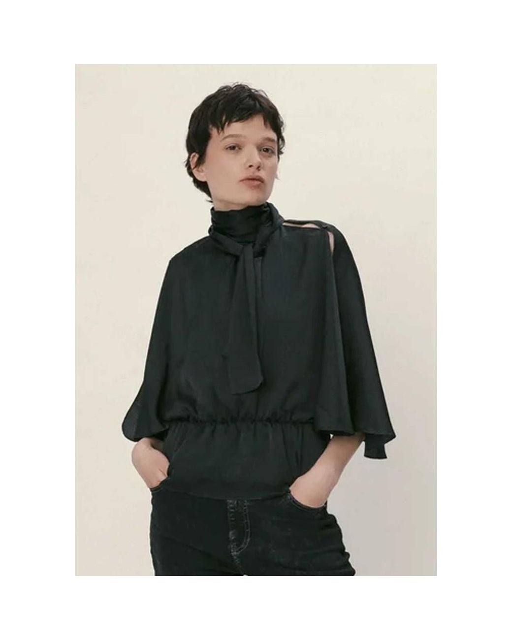 Stella Nova Green Butterfly Sleeved Blouse
