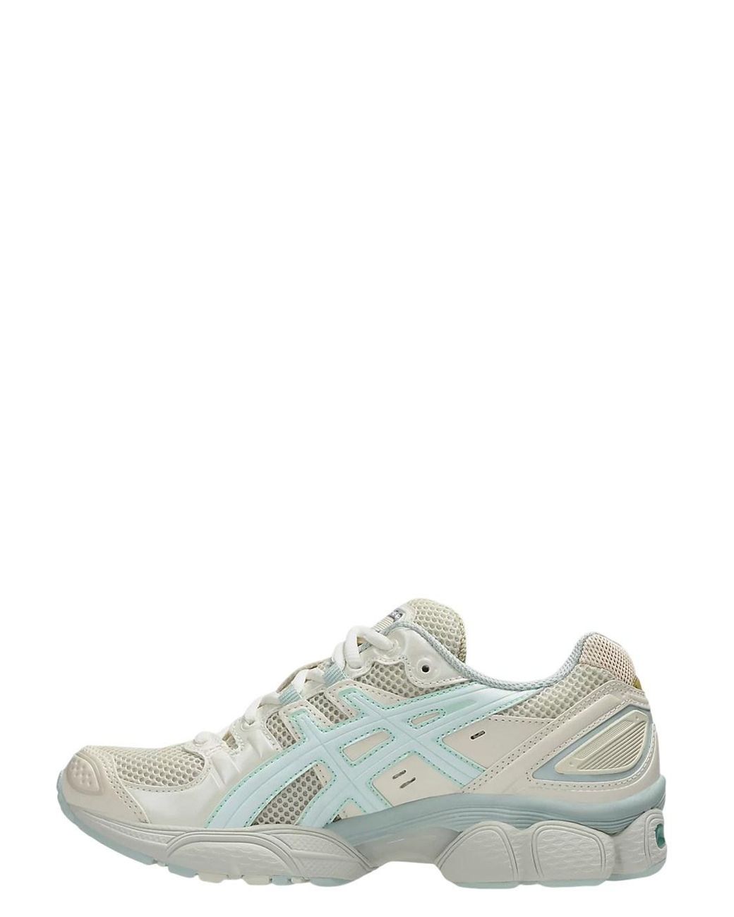 Asics White Gel-Nimbus 9