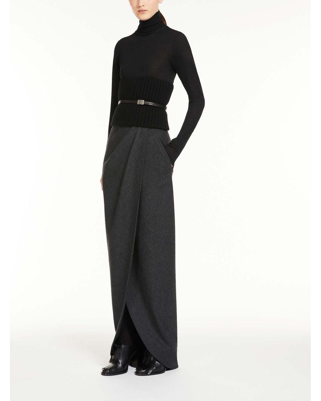 Max Mara Black Adda Cashmere Yarn Turtleneck