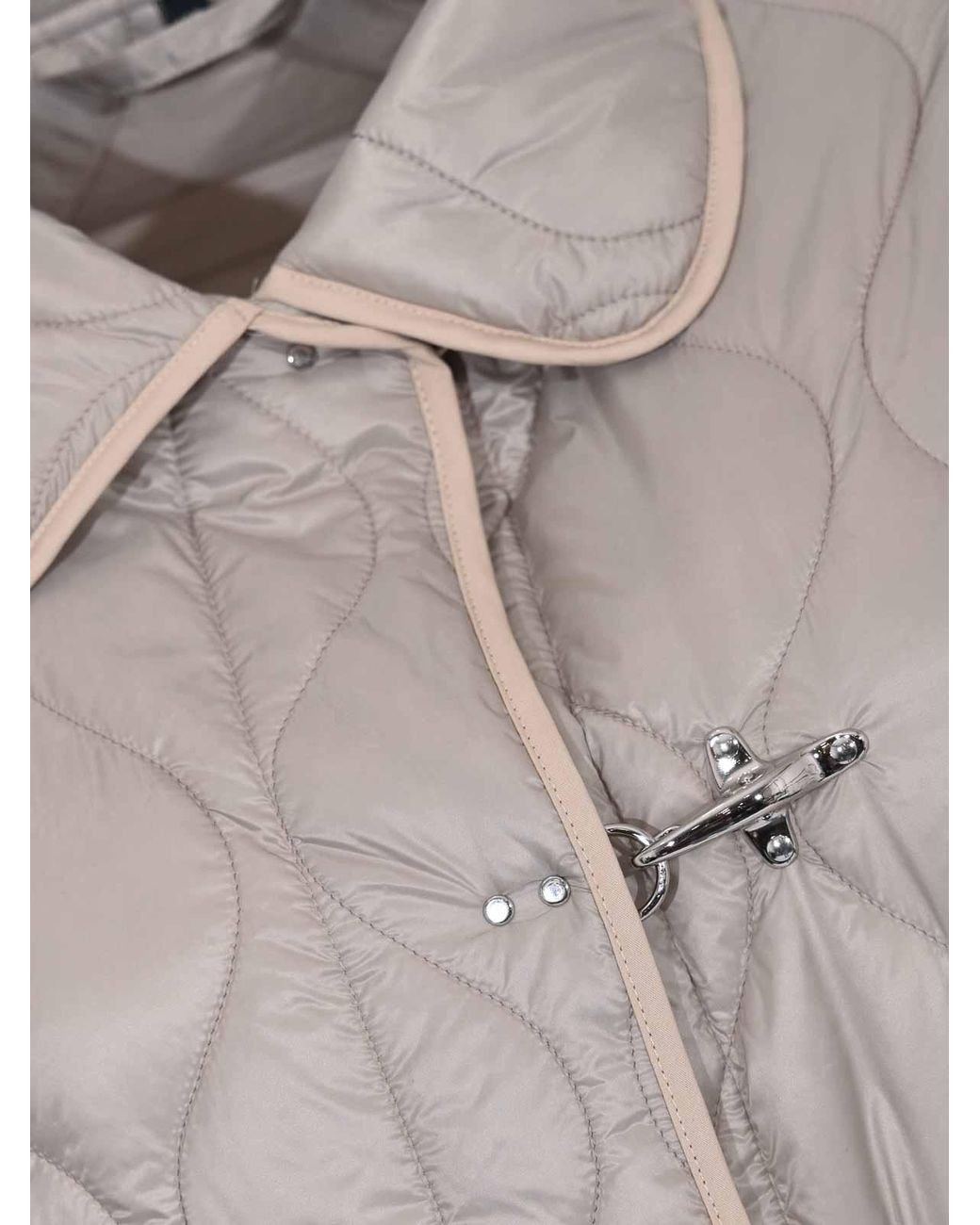 Fay Gray 3-Hook Jacket