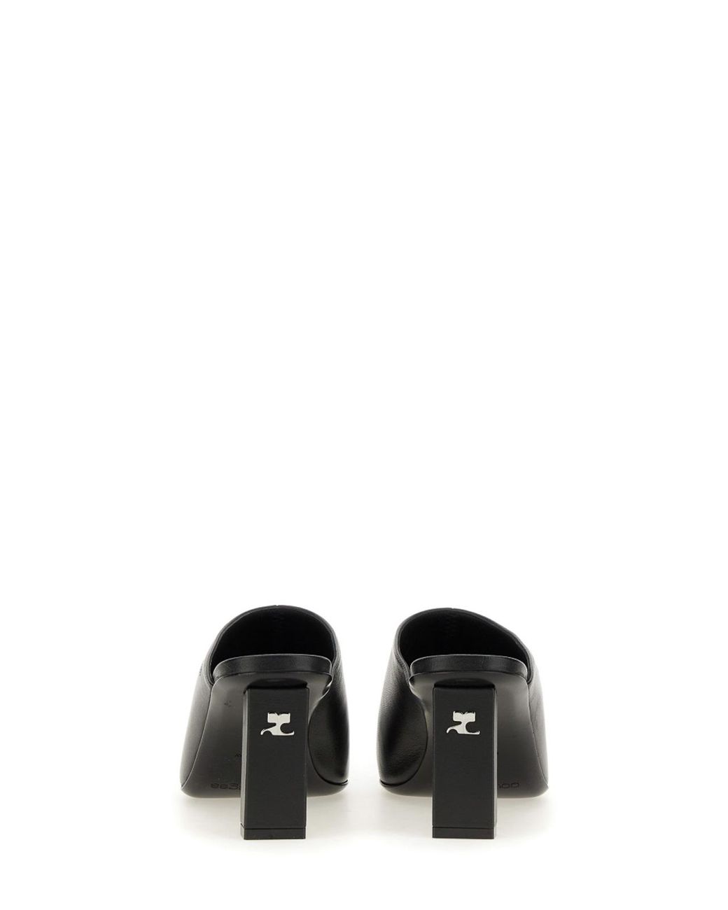 Sabot di Courreges in Black