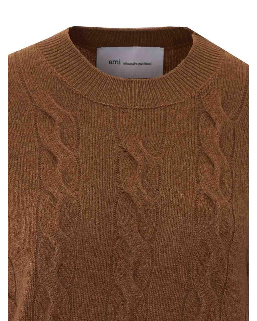 Suéter Cuello Redondo AMI de color Brown
