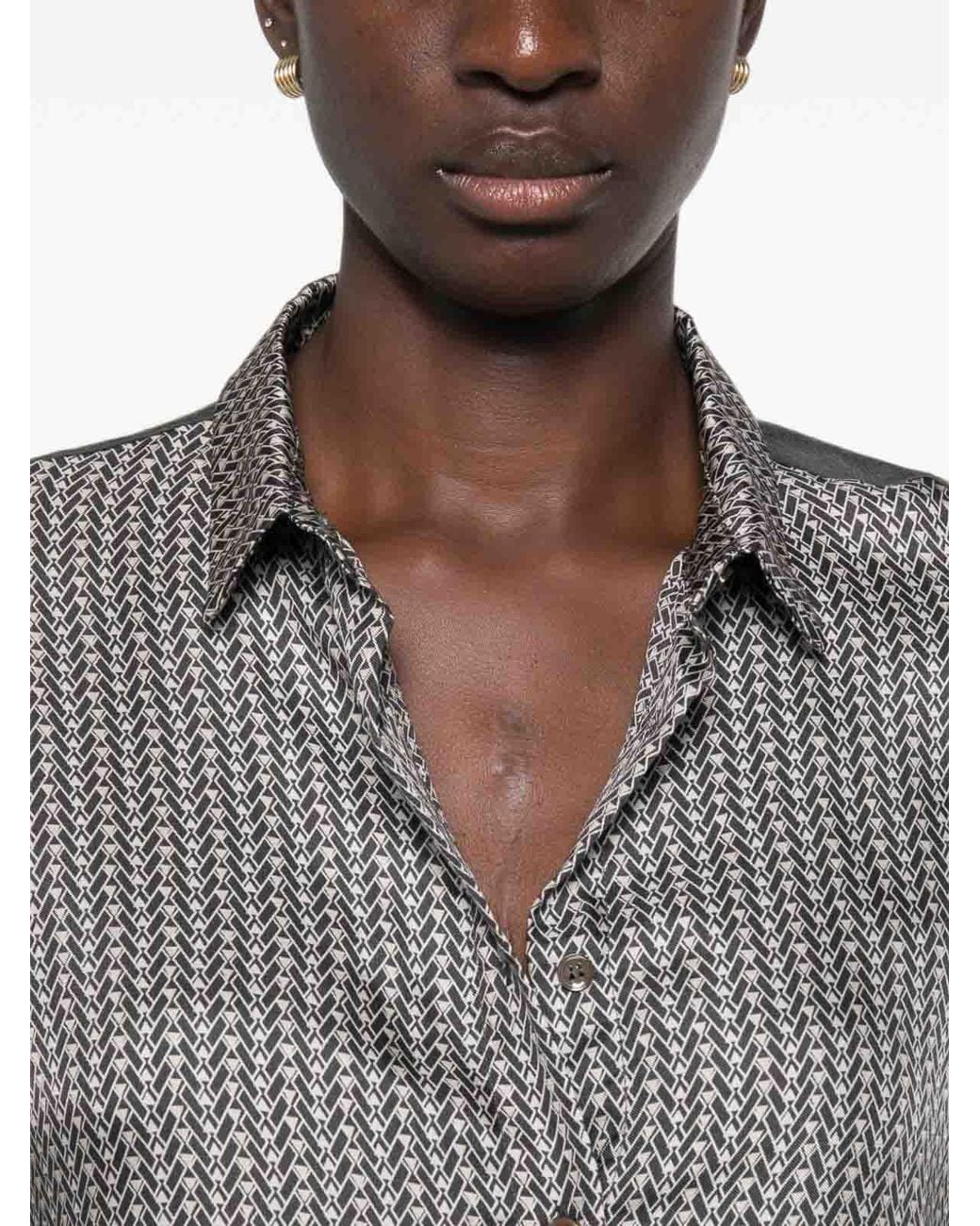 Whyci Gray Shirt