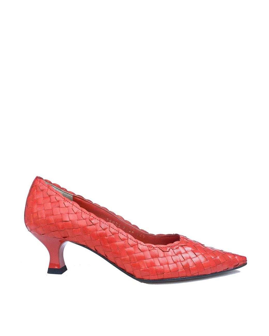 LA ROSE Red Carol Wooden Pumps