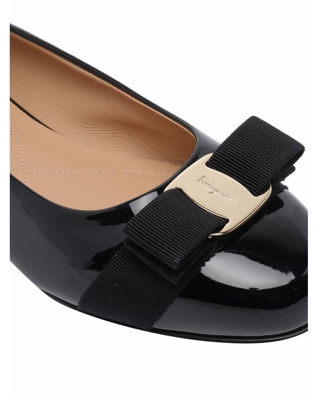 Ferragamo Black Varina New Ballets
