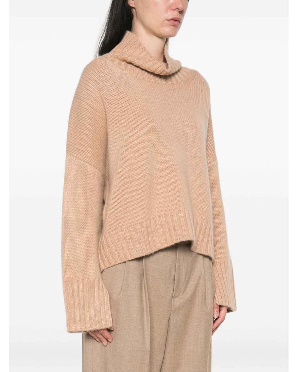 Soft Goat Natural Cashmere Turtle-Neck Sweater
