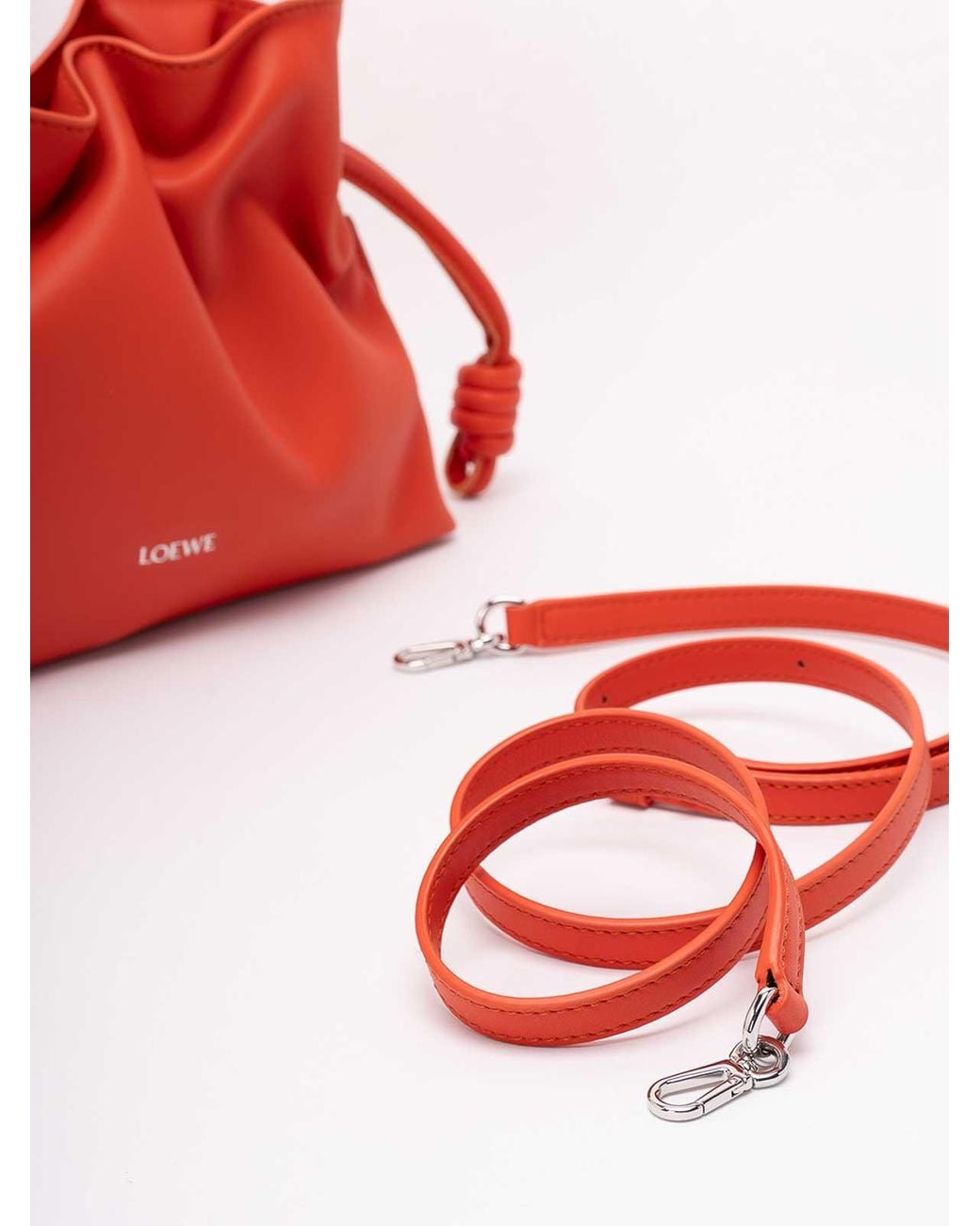 Bolso Clutch Loewe de color Red