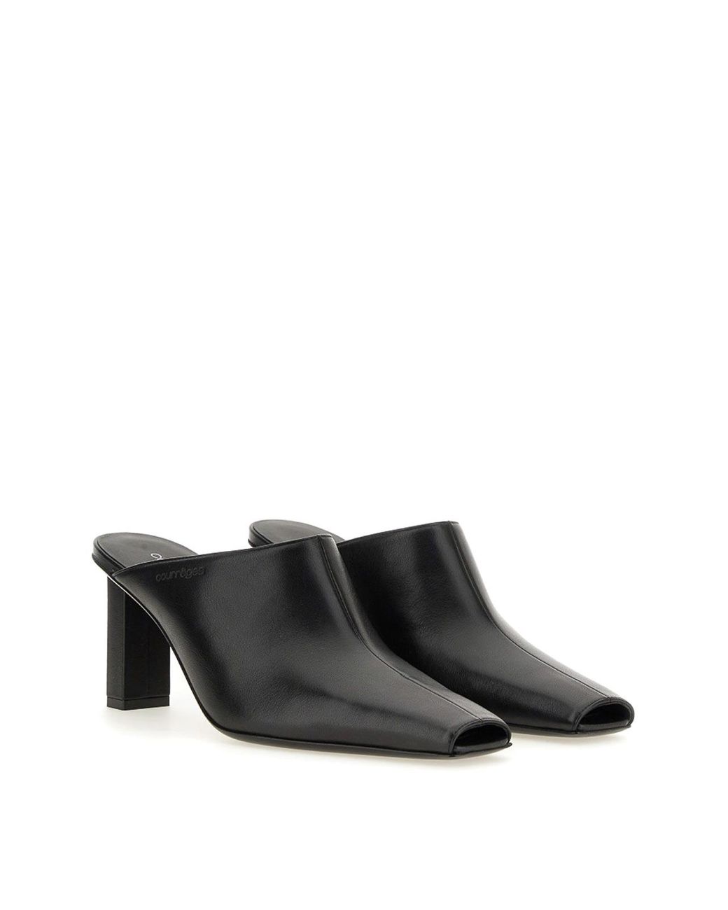 Sabot di Courreges in Black