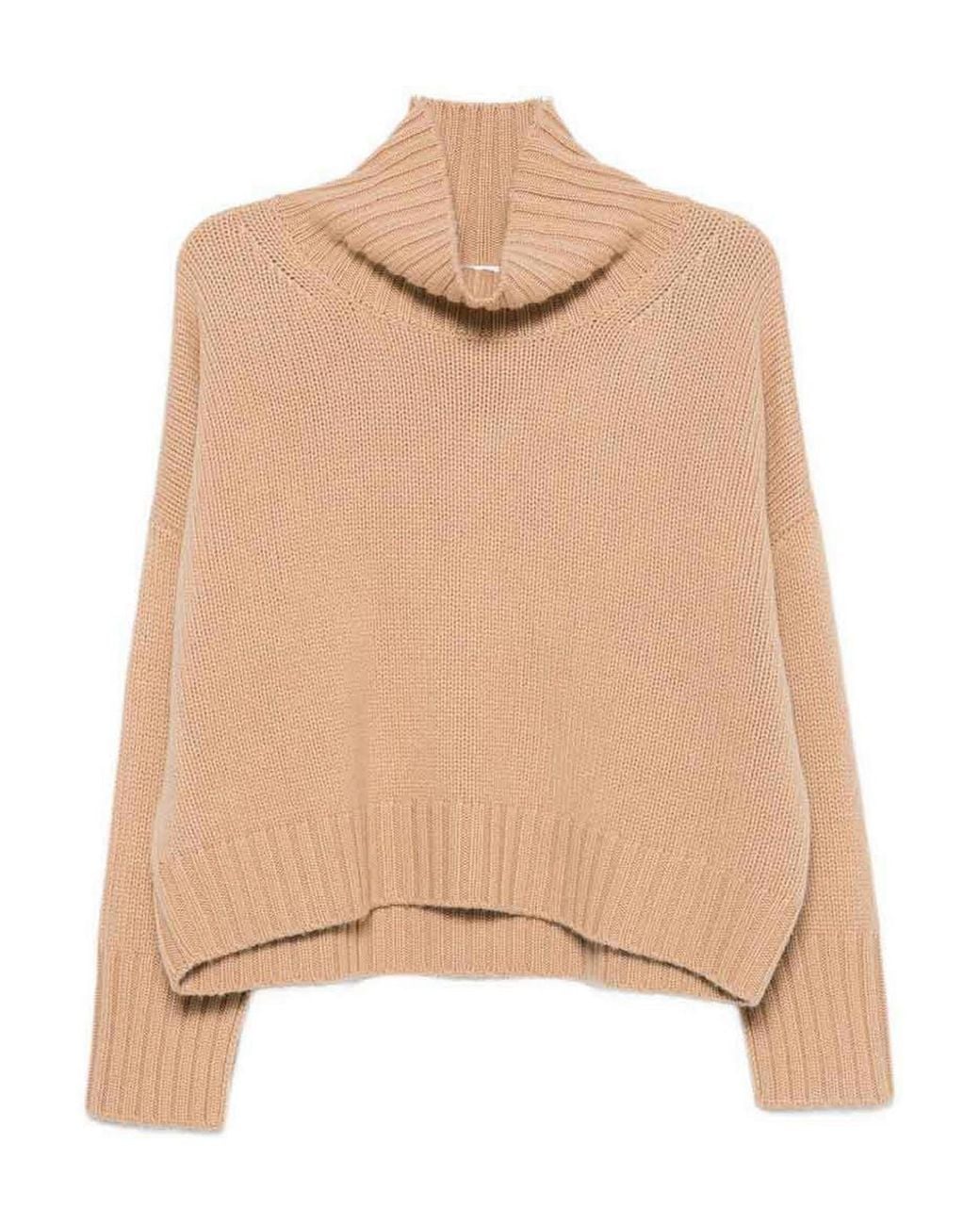 Soft Goat Natural Cashmere Turtle-Neck Sweater