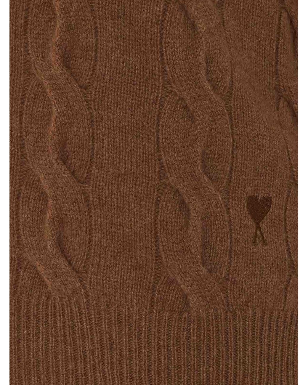 Suéter Cuello Redondo AMI de color Brown