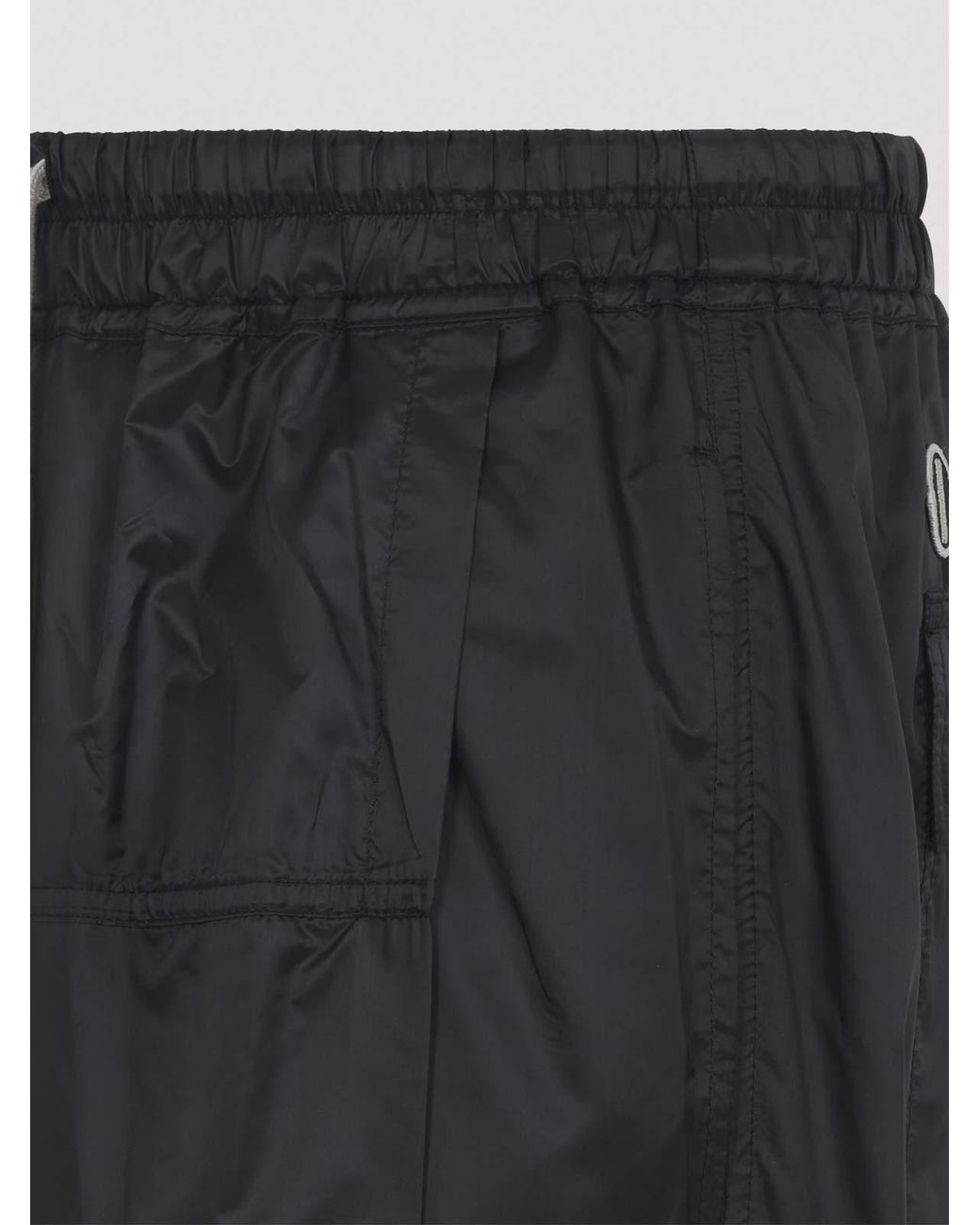 Moncler Black Kiltshorts for men