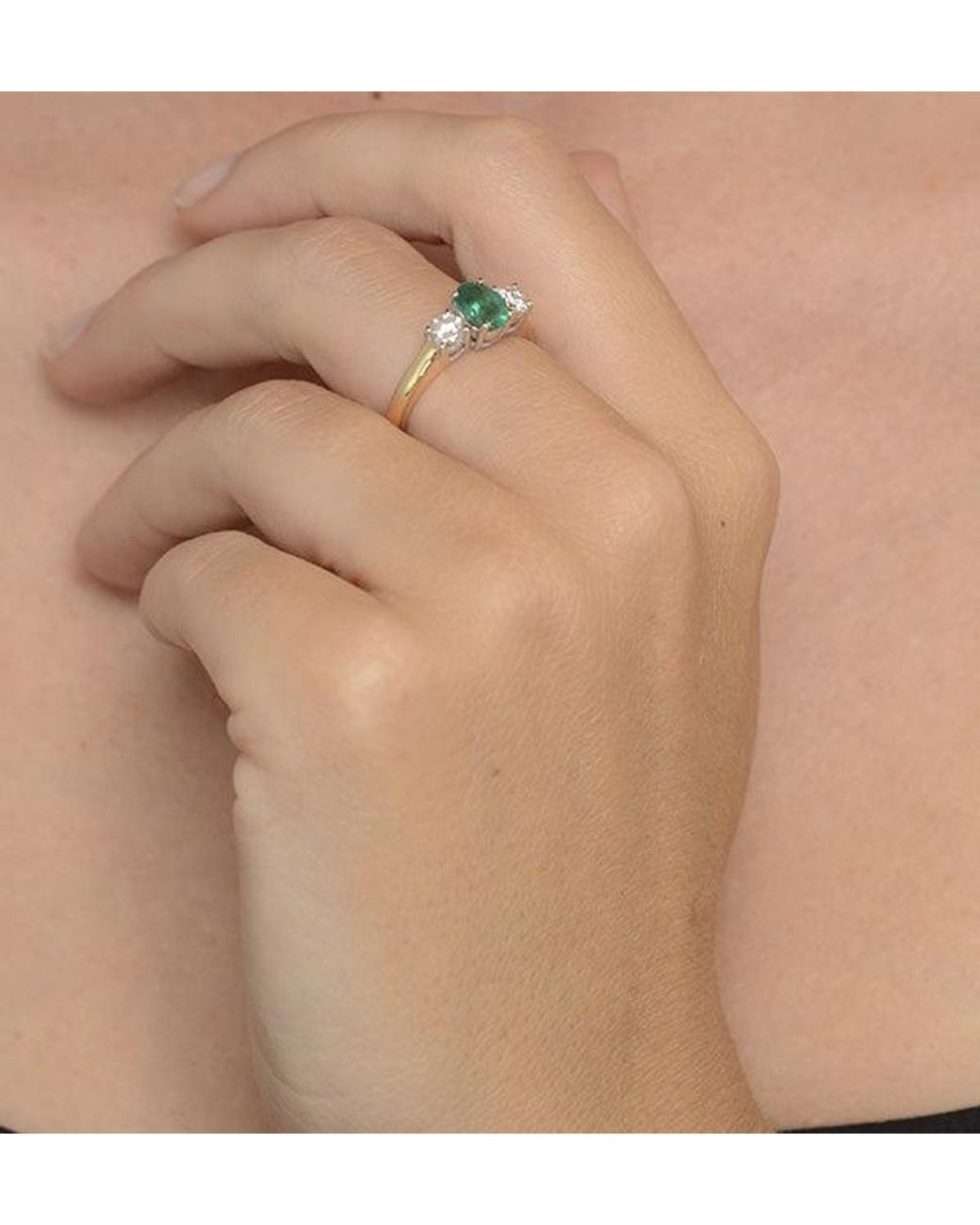 The Diamond Store Green Emerald 0.70Ct And Lab Diamonds G/Vs 0.50Ct 18K Ring Fet23-G