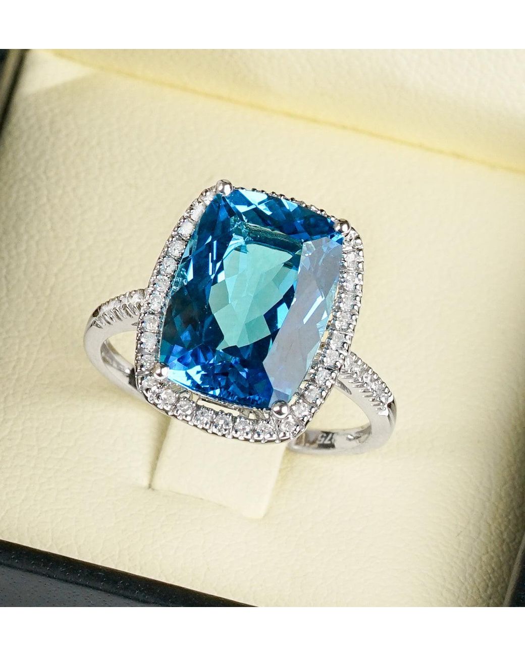 The Diamond Store Blue Topaz 6.83Ct And Diamond 9K Ring