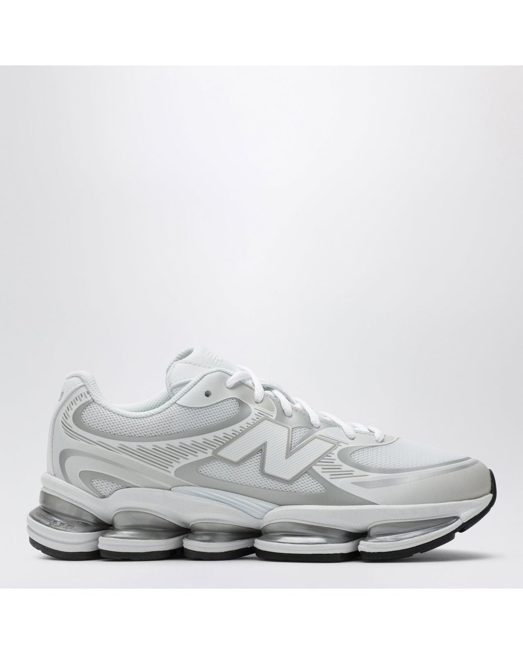 New Balance White Abzorb 2000/ Metallic Sneakers for men