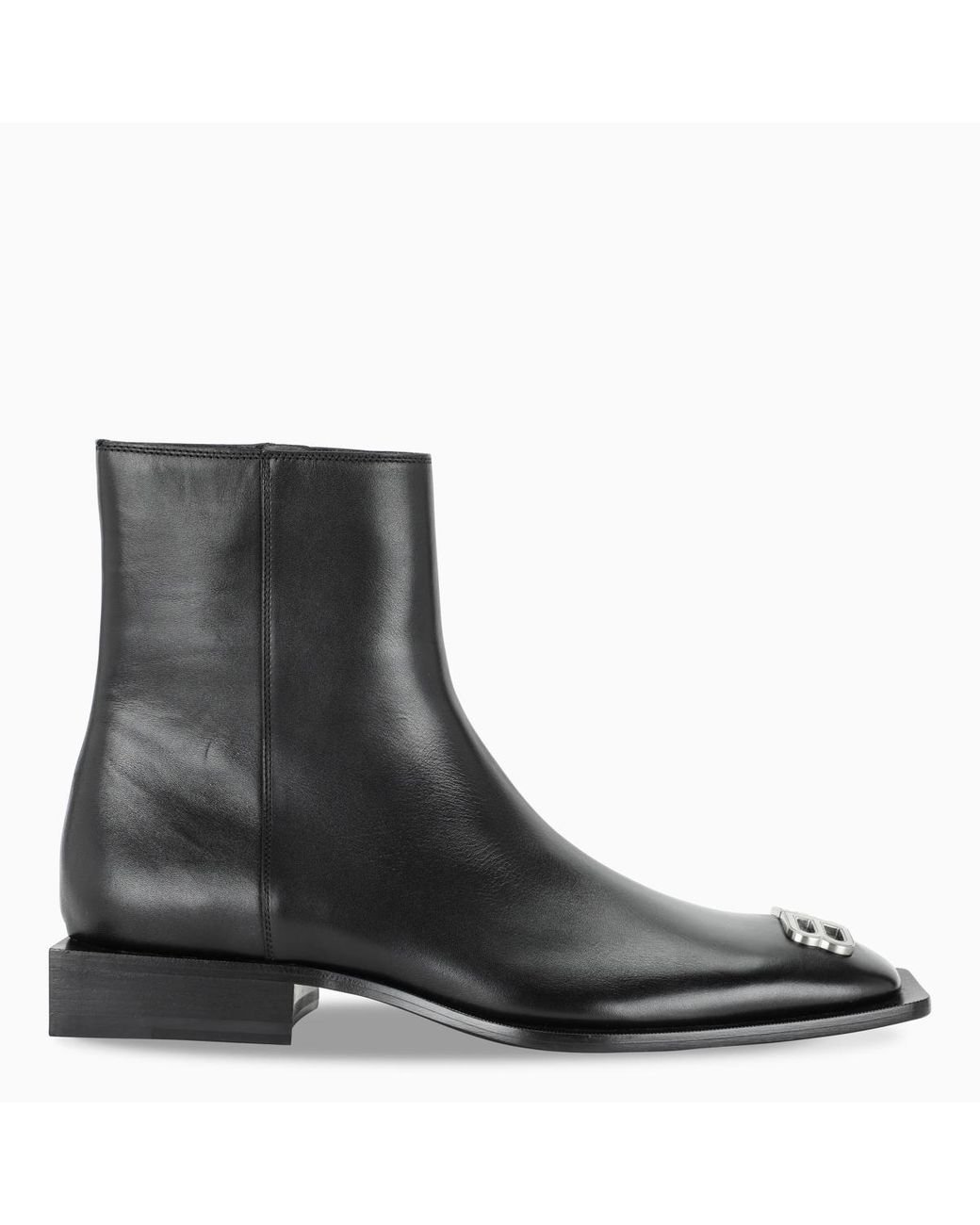 balenciaga-Black-Bb-Booties.jpeg balenciaga-Black-Bb-Booties.jpeg