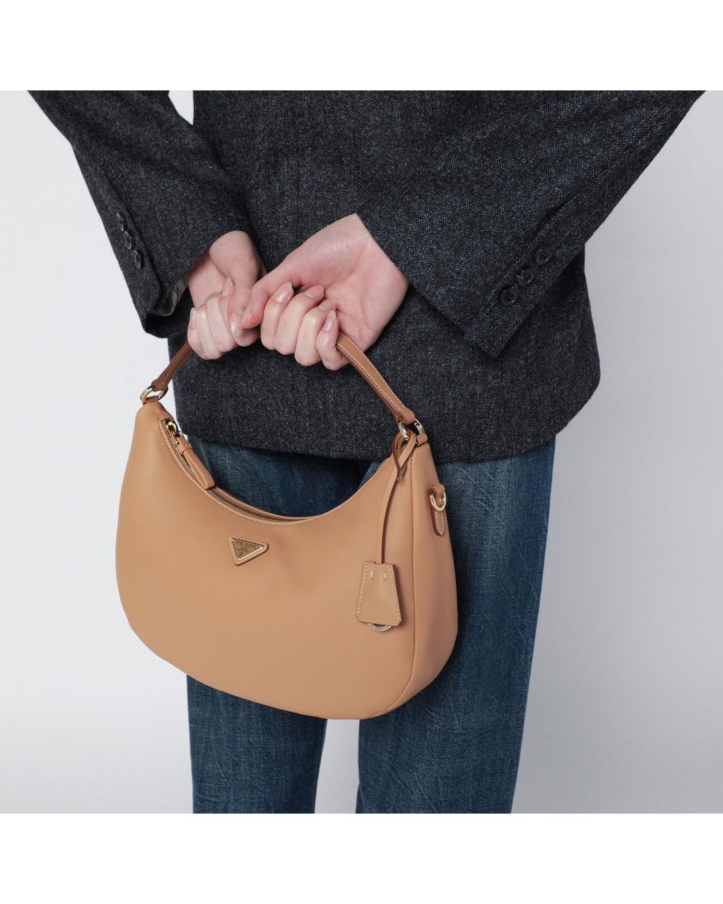 Prada Brown Hellbraune Schultertasche Aus Leder