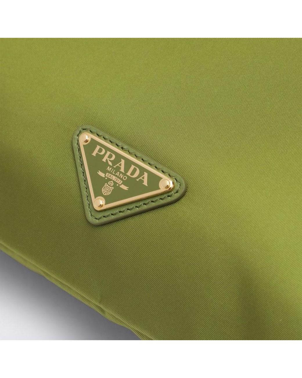 Pouch wish color edera in re-nylon di Prada in Green