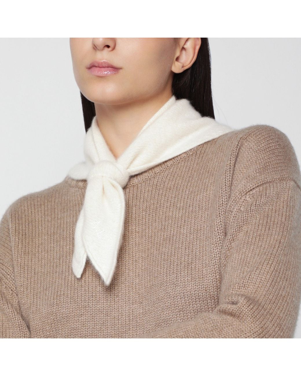 Almada Label White Vanilla Bini Triangular Scarf
