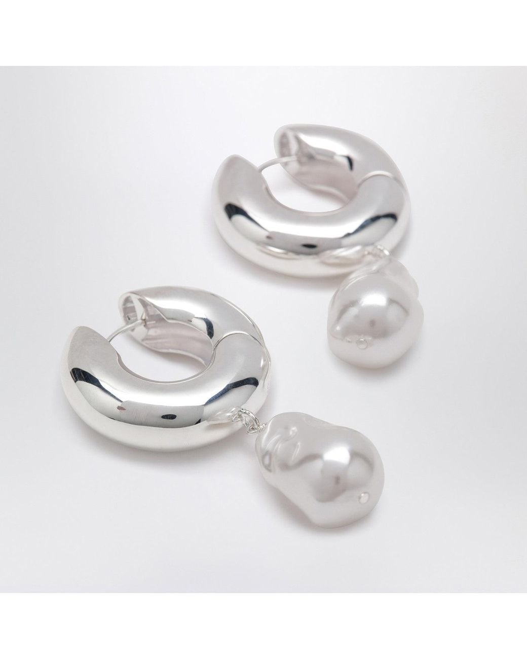 Eliou Metallic Pearl Earrings