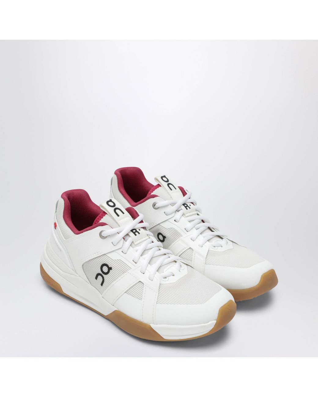On Shoes White The Roger Clubhouse Pro Tennis Shoes