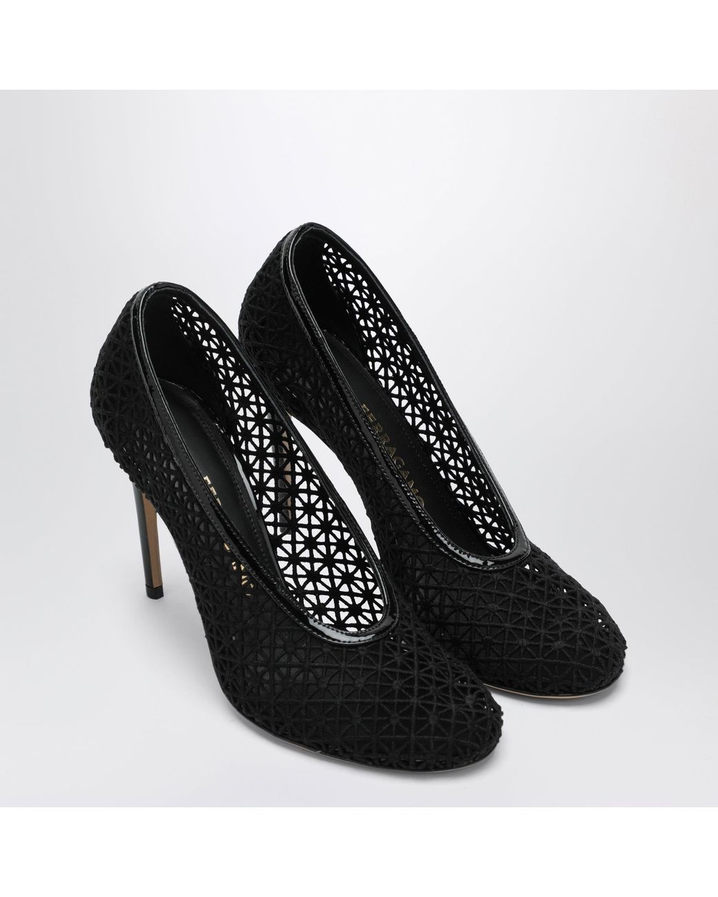 Ferragamo Black Schwarzer Pumps Aus Makramee