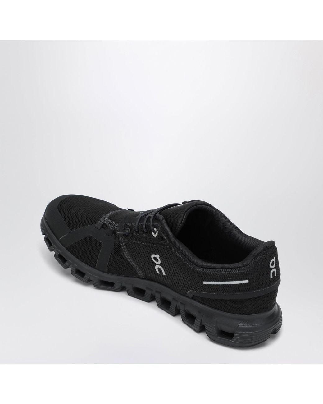On Shoes Black Cloud 6 Sneakers for men