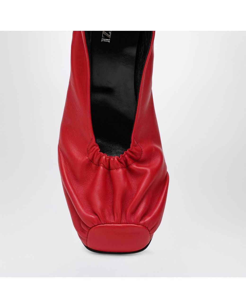 DURAZZI MILANO Red Décolleté With D-Ring Logo