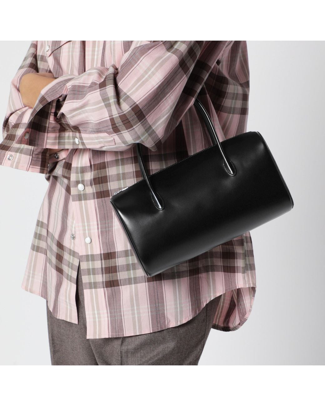 Borsa Boston Mini Nera di Auralee in Black