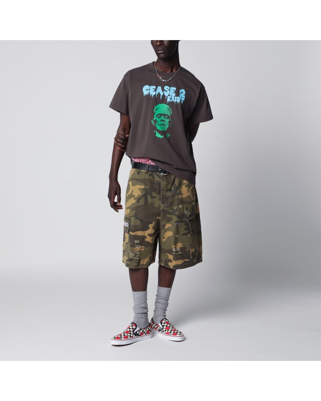 DAGGER Gray Washed "Dead Or Alive" Distressed T-Shirt for men