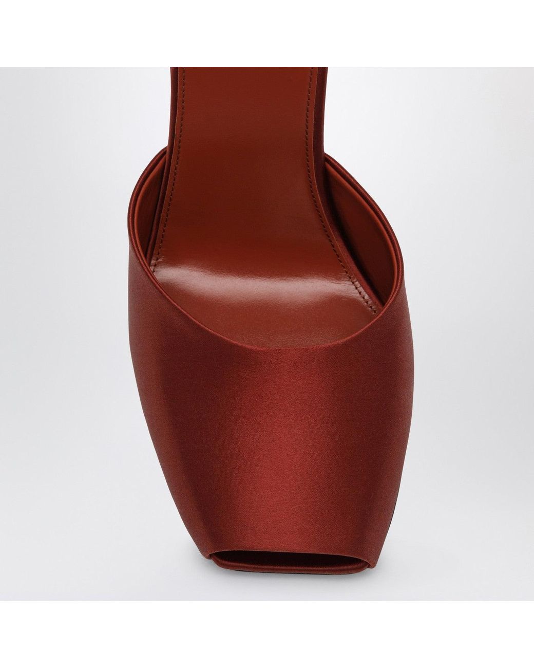 Saint Laurent Red Zeppe La Scandale